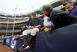 Como conseguir autógrafos no Yankee Stadium