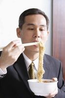 O que Noodles são usados ​​em Nabe japonês?