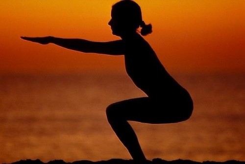 Como fazer Utkatasana Poses em Ashtanga Yoga