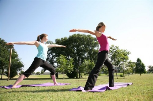 Como fáceis exercícios de Yoga