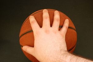 Instruções de basquetebol que pinga Brocas