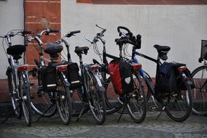 Como ajustar assentos de bicicleta e guidão